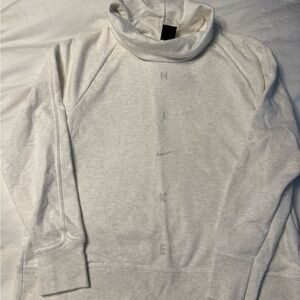 Nike Women’s XS Cream Turtleneck Sweatershirt NWT